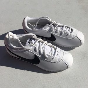 Nike Cortez sneakers size 3Y NEW
